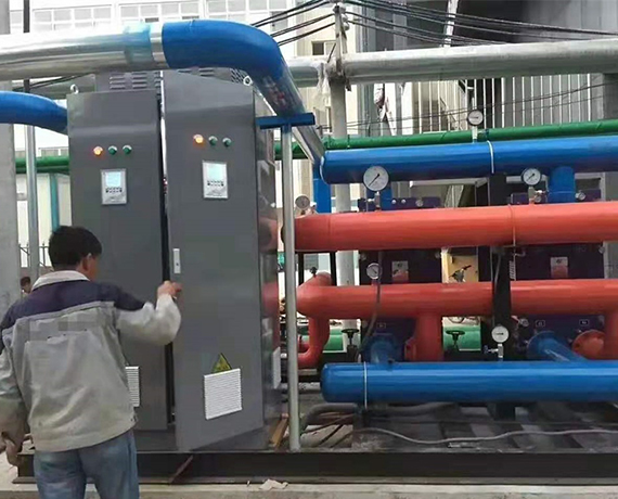 大型工厂双变频控制柜使用现场